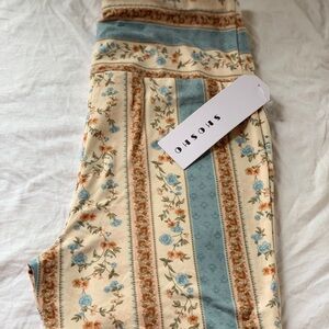 Shosho Cream and Blue Floral Leggings